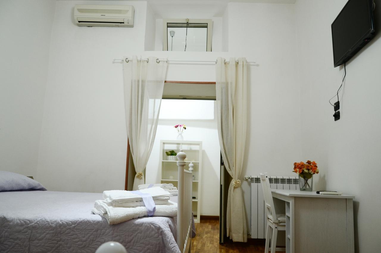 O' Sole E' Napule Bed and Breakfast Napels Buitenkant foto
