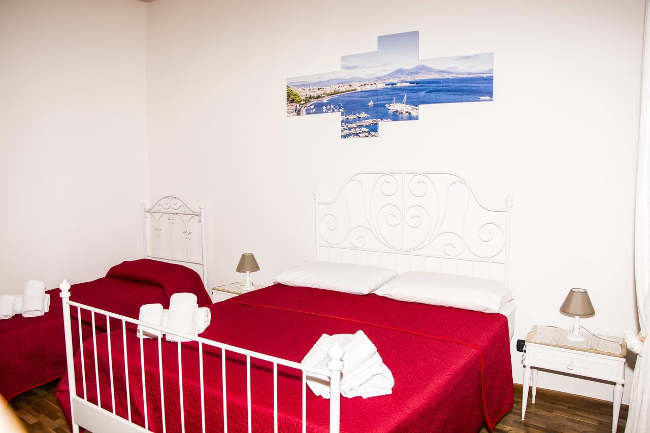 O' Sole E' Napule Bed and Breakfast Napels Buitenkant foto